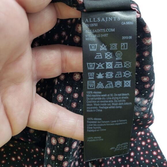 AllSaints Shirt Mens Small Black Red Star Print Button Up Long Sleeve Viscose - Picture 11 of 12